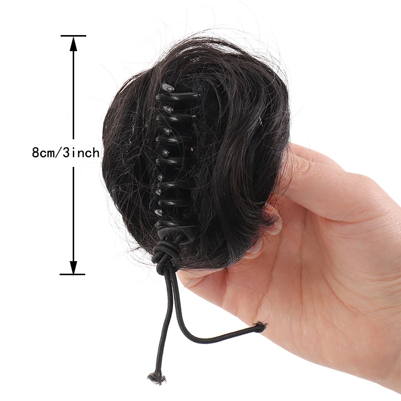 Pão de cabelo encaracolado sintético para mulheres Clipe de garra de cor mista Cabelo bagunçado Updo Fibra química