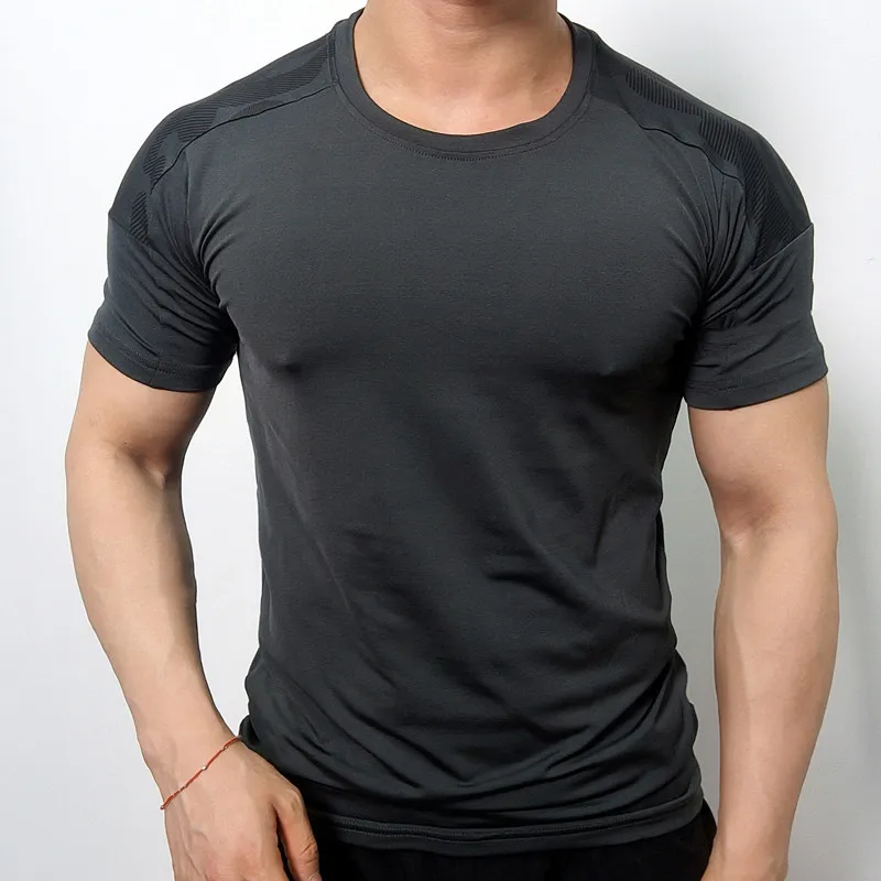 

2023 Outdoor Sports Short Sleeve T-Shirt Men Loose Fitness Clothes Quick Dry Straight Running Muscle Training Clothes