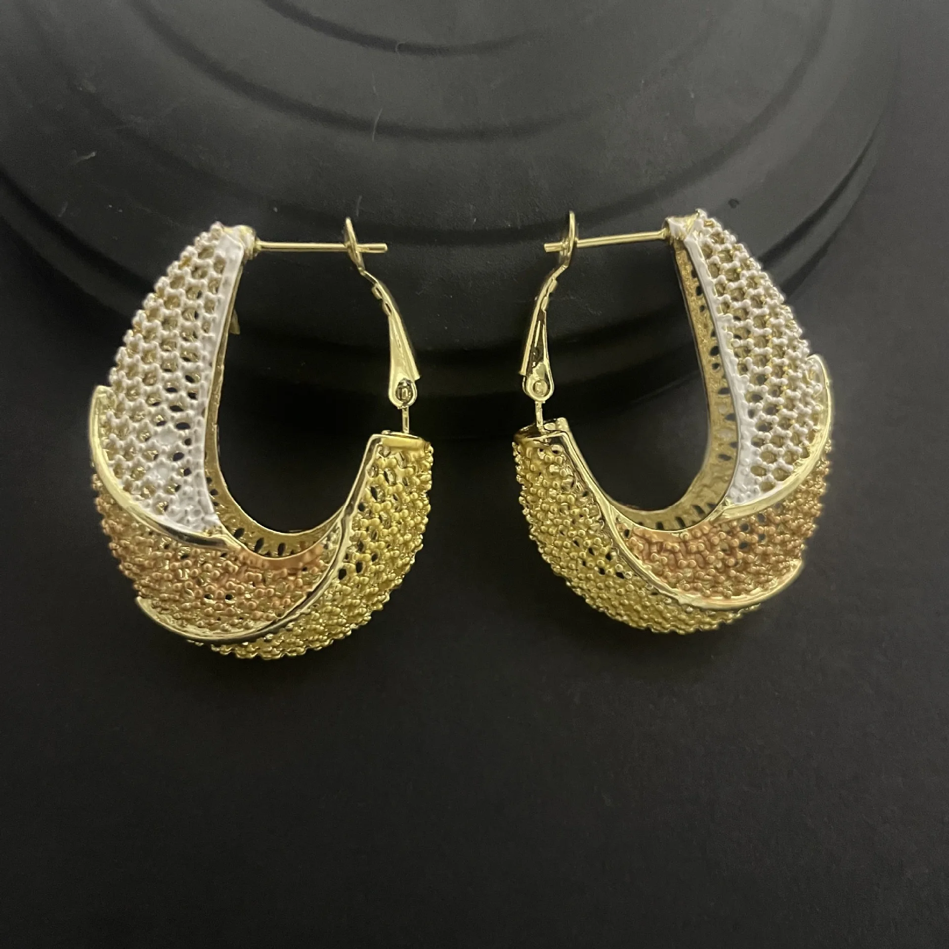 Trendy Dubai 24K Gold Plated Jewelry Set Copper Earrings Pendant Necklace Women Golden Party Anniversary Bridal Wedding Gifts