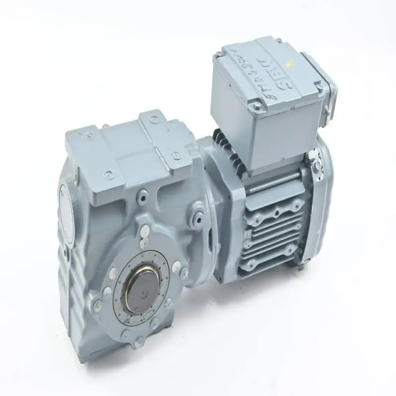 

Новый Оригинальный Программируемый Логический Контроллер (ПЛК) SH47DRS71S6/ASE1 (SH47 DRS71S6/ASE1) для Промышленной Автоматизации, Готовый к Отгрузке