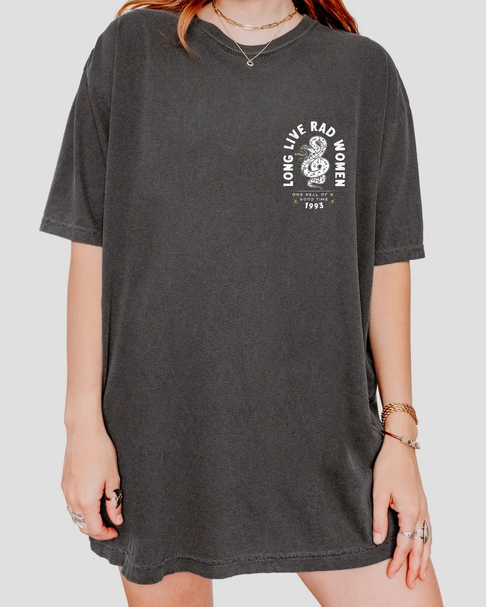 طويل لايف راد المرأة المحملة بوهو الأفعى المحملة الراحة الألوان المحملة خمر مستوحاة القطن تي شيرت للجنسين المحملة الراحة الألوان تي شيرت