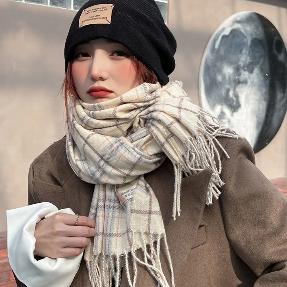 

Warm Tassel Plaid Wool Scarf Retro Green Cashmere Shawl Long Shawl Korean Style Scarves Cape Wraps Student