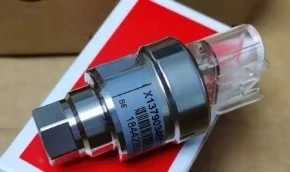 Suitable for AKS1008/034G1004/X13790348110 Pressure Sensors with Internal Thread Connection, 0-475 Psia