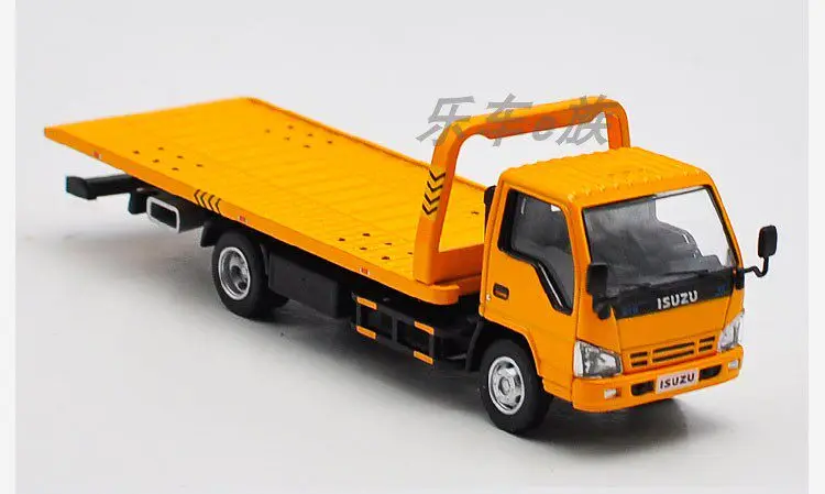 Diecast GCD 1:64 Scale ISUZU N Series Engineering Transporter