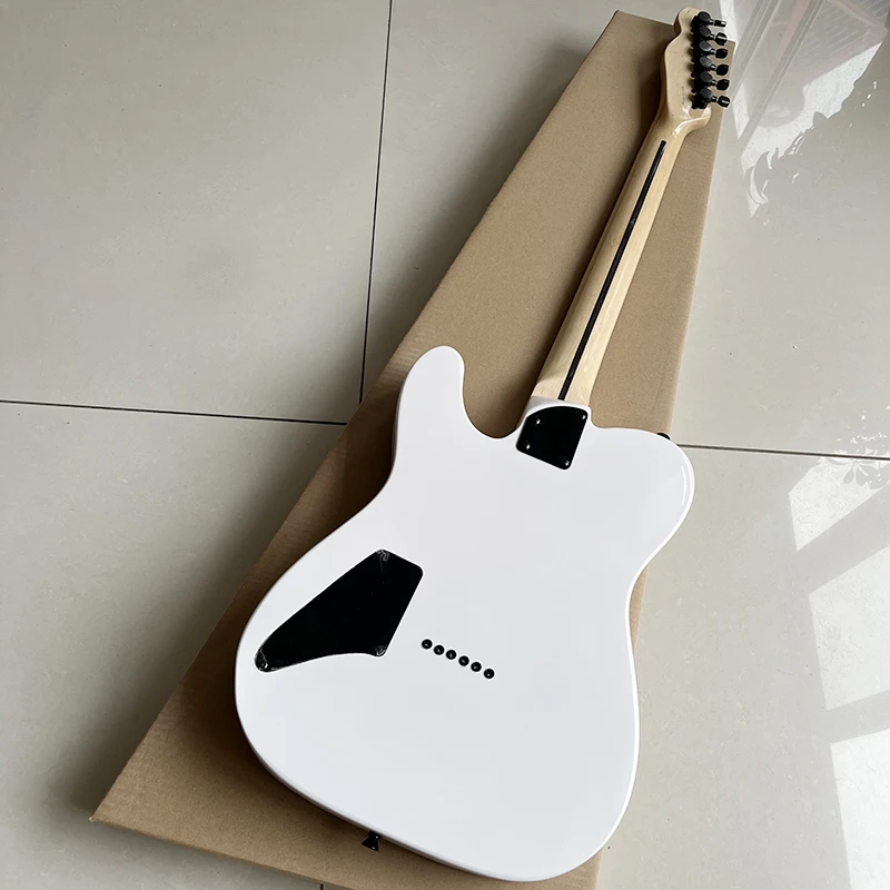 Classic brand electric guitar, equipped with quality lock button, professional level, good timbre and comfortable feel.