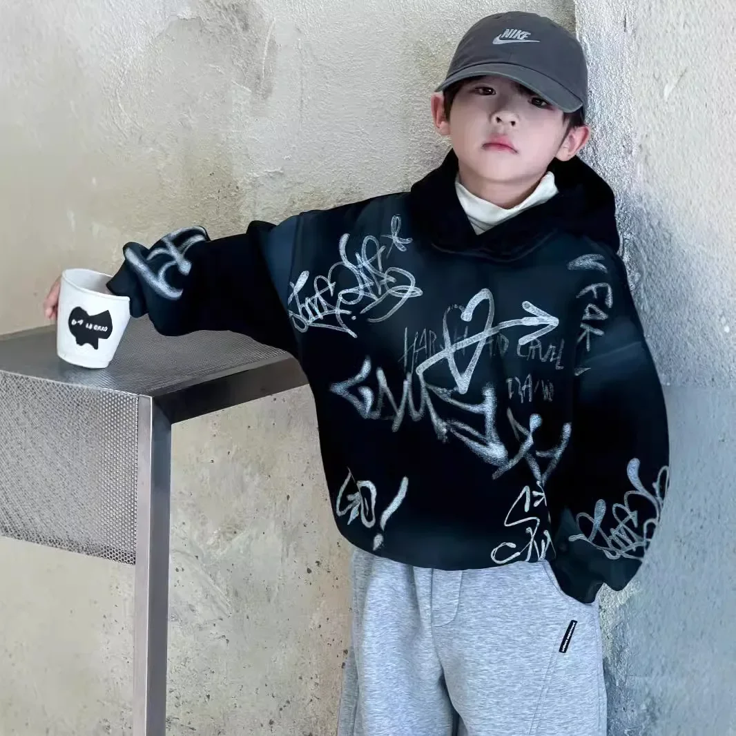 Boys Hoodie 2024 New Winter Childrens Wear Korean Boy Baby Alphabet Graffiti Spray Dyed Old Plus Fleece Hoodie Casual Simple