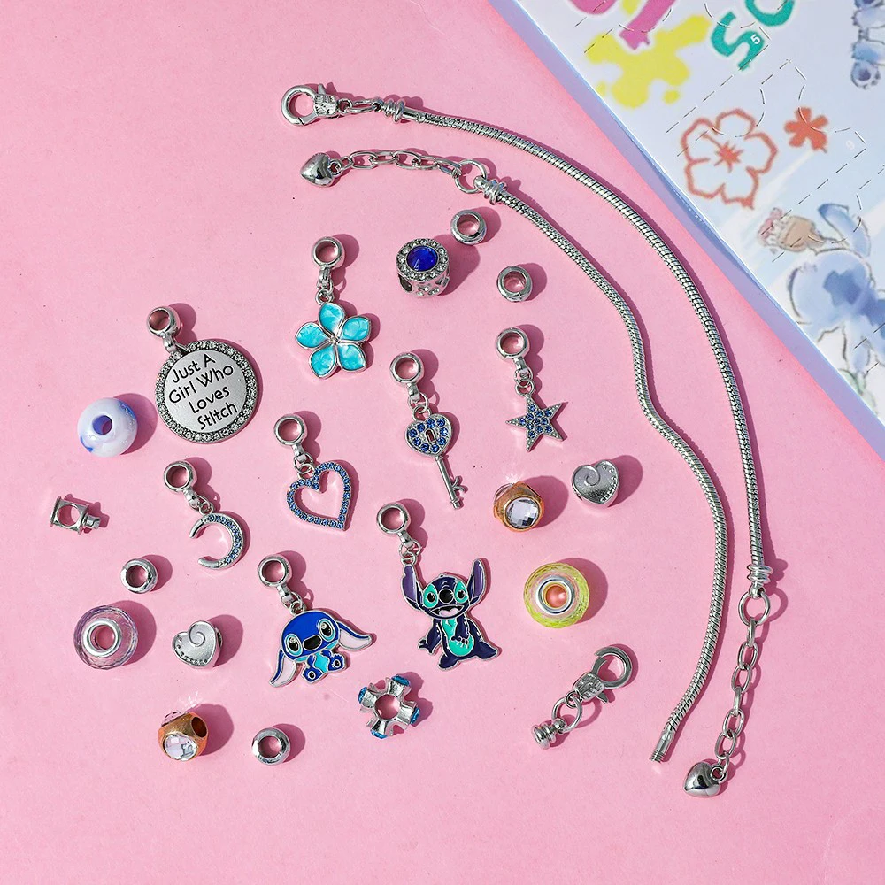 Disney Anime Lilo & Stitch Creativo Avvento Sorpresa Scatola cieca Ciondolo fai da te Accessorio punto per regali con ciondoli per amici