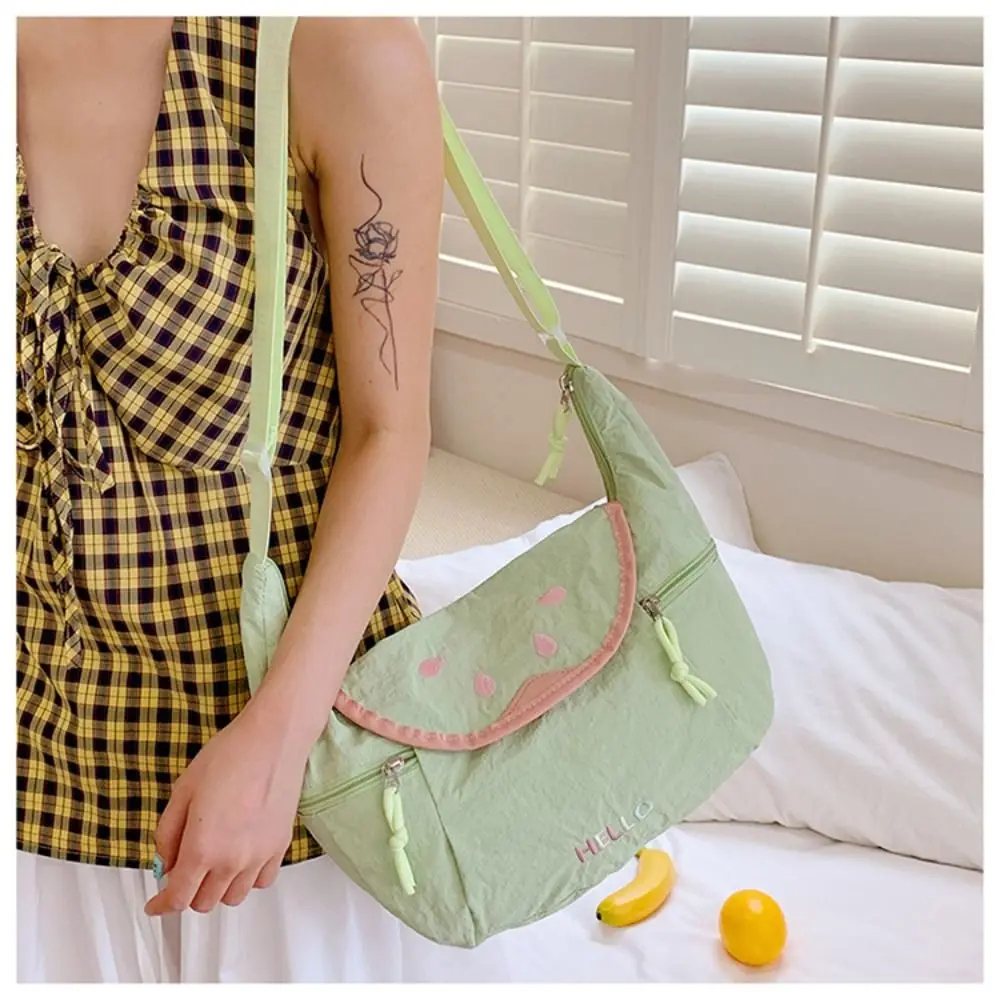 

Korean Style Nylon Shoulder Bag Cute Handbag Fruit Shape Crossbody Bag Tote Bag Lightweight Cloth Messenger Bag Travel