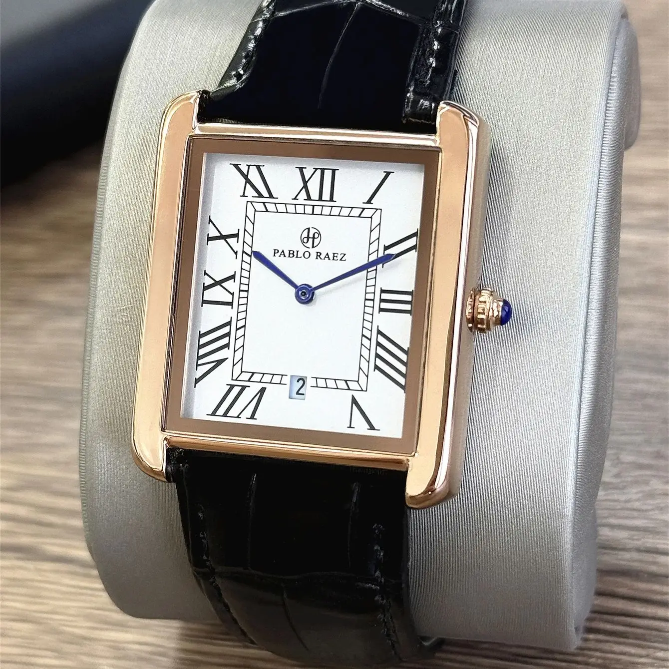 Thumbnail 3 - #58 Best Classic Quartz Watches to Buy In 2026
