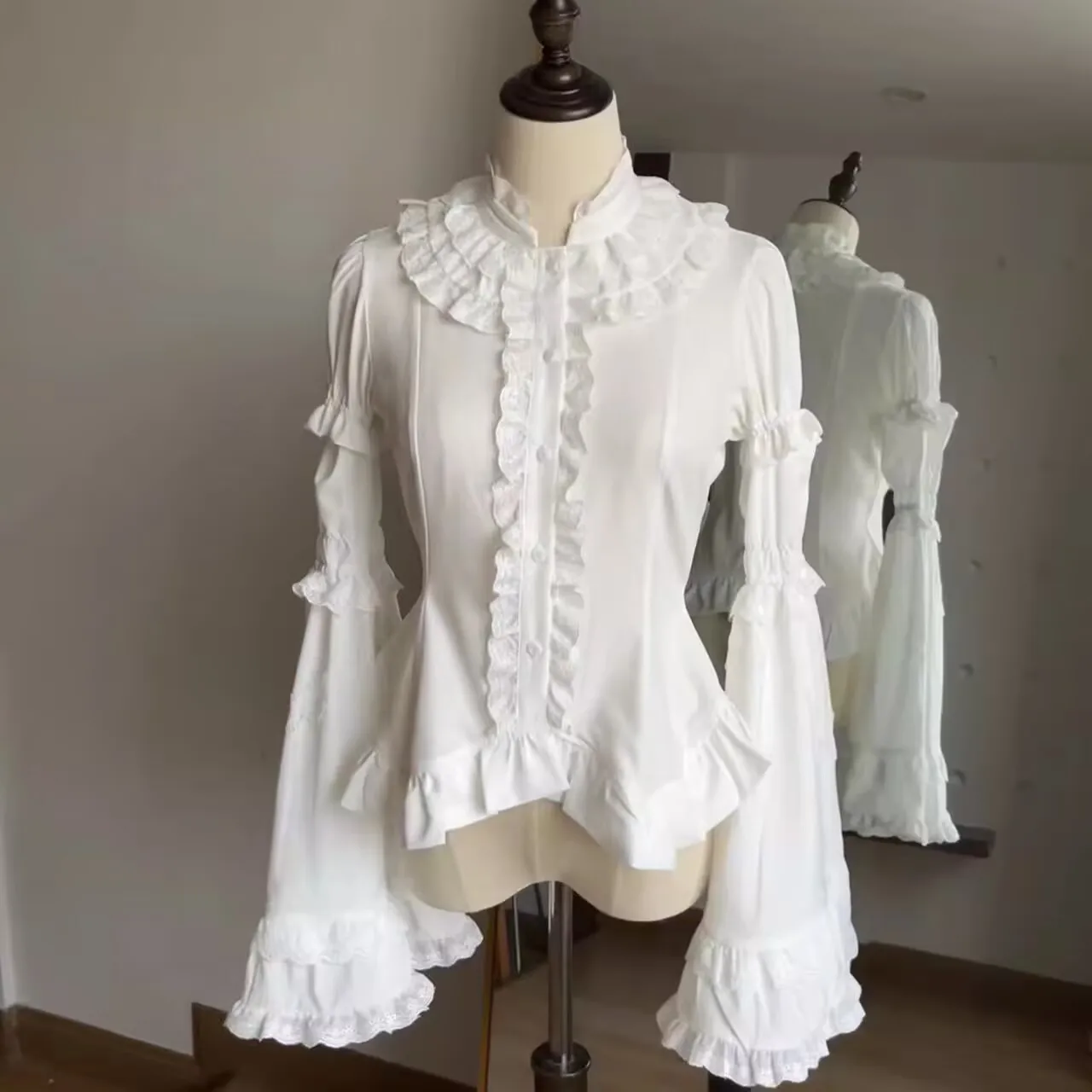 

Harajuku Vintage Gothic Lolita Style Shirts Women Aesthetic Victorian Ruffles Flare Sleeve Blouse Y2k Tops Female Chic JK Shirts