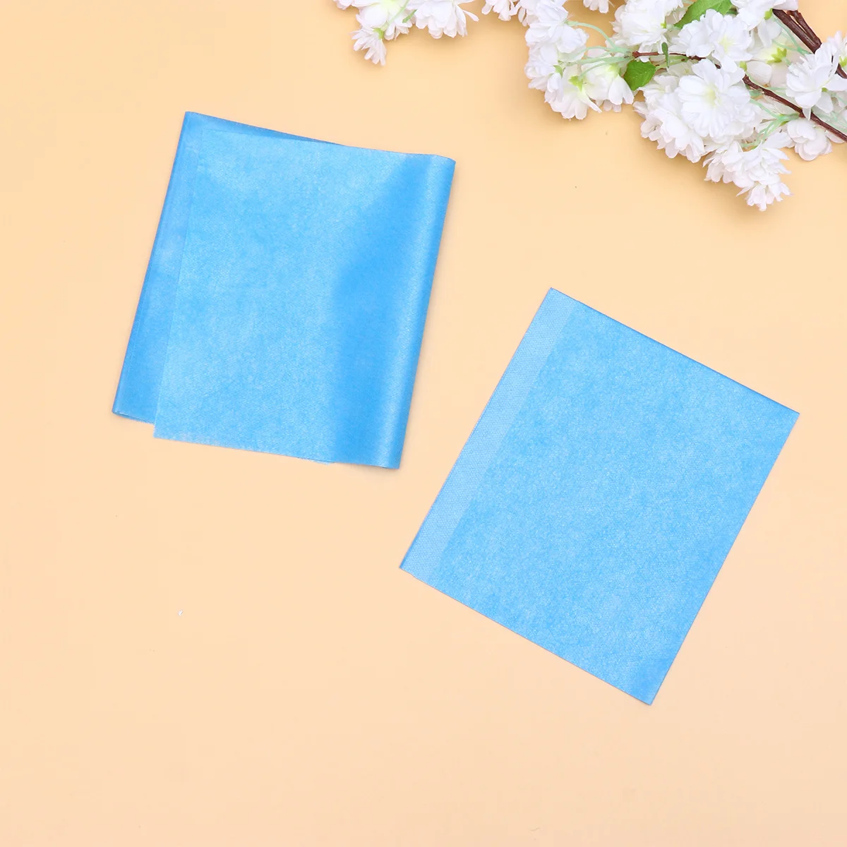 

20Pcs Nursing Mat Disposable Non-Woven Fabric Waterproof Bed Sheet Blue 40x50 Small Size Beauty Salon Massage Mat Nursing