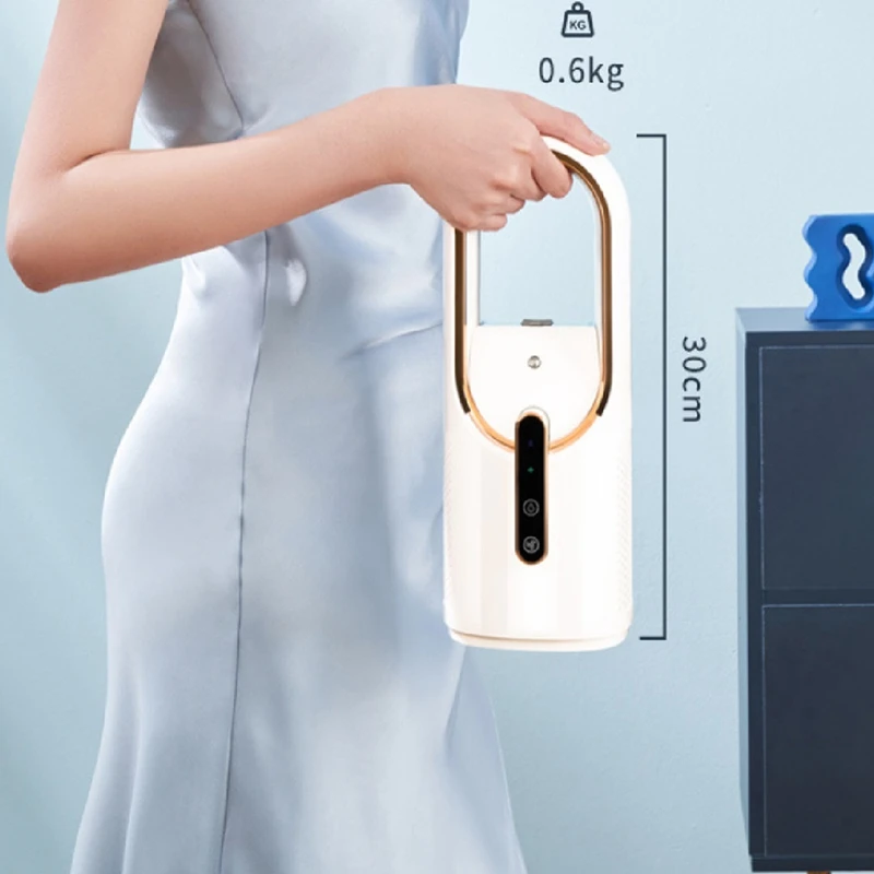 1 Piece Portable Battery Operated Fan Desktop Spray Small Fan Silent Mini Fan Humidification Bladeless Fan Rechargeable USB Fan