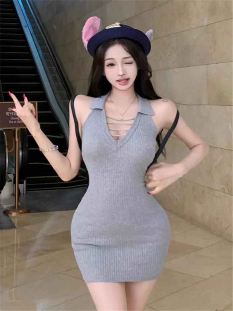 سبايس جيرل الصيف مثير الجوف خارج محبوك فستان قصير الصيف موضة الخامس الرقبة بلا أكمام رمادي بيج Bodycon قلم رصاص فستان قصير تانك