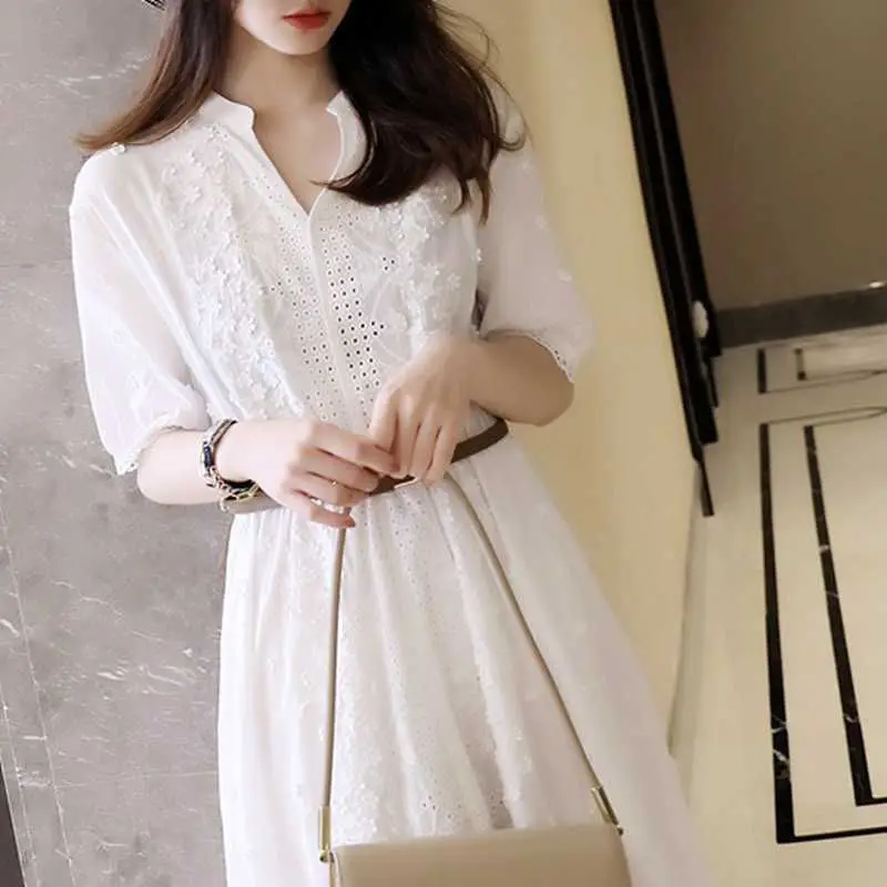 Summer Elegant Fashion White Embroidery Hollow Dress Ladies Short Sleeve Simple Casual Waist A-line Dresses Sweet Cotton Robe