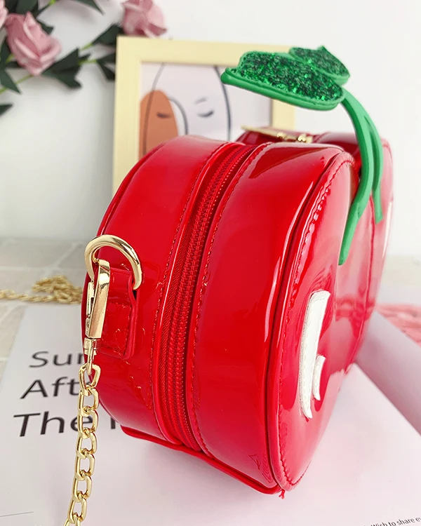 Cute Cherry Shape Chain Shoulder Bag for Women Novelty Purses and Handbags Girls Red Clutch Fun Shape Designer Bag Cross Body