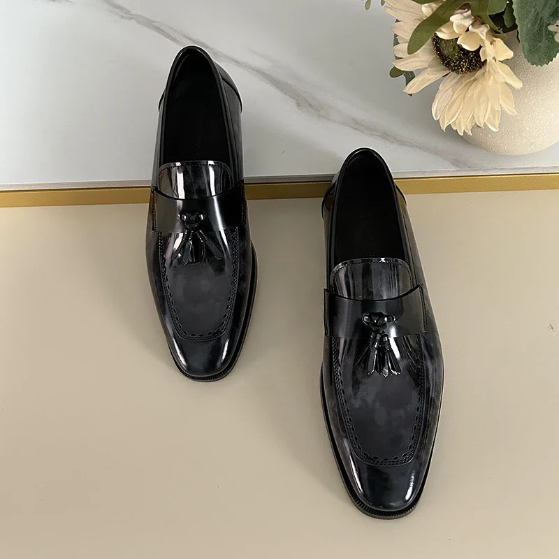 Chaussures d'affaires en cuir véritable pour hommes, chaussures provoqué pointues, décontracté, printemps, automne, nouveau, 2024