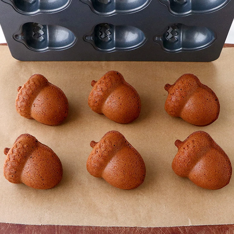 Thumbnail 4 - #9 Cheapest Cake Pans & Molds Deals You Can Get