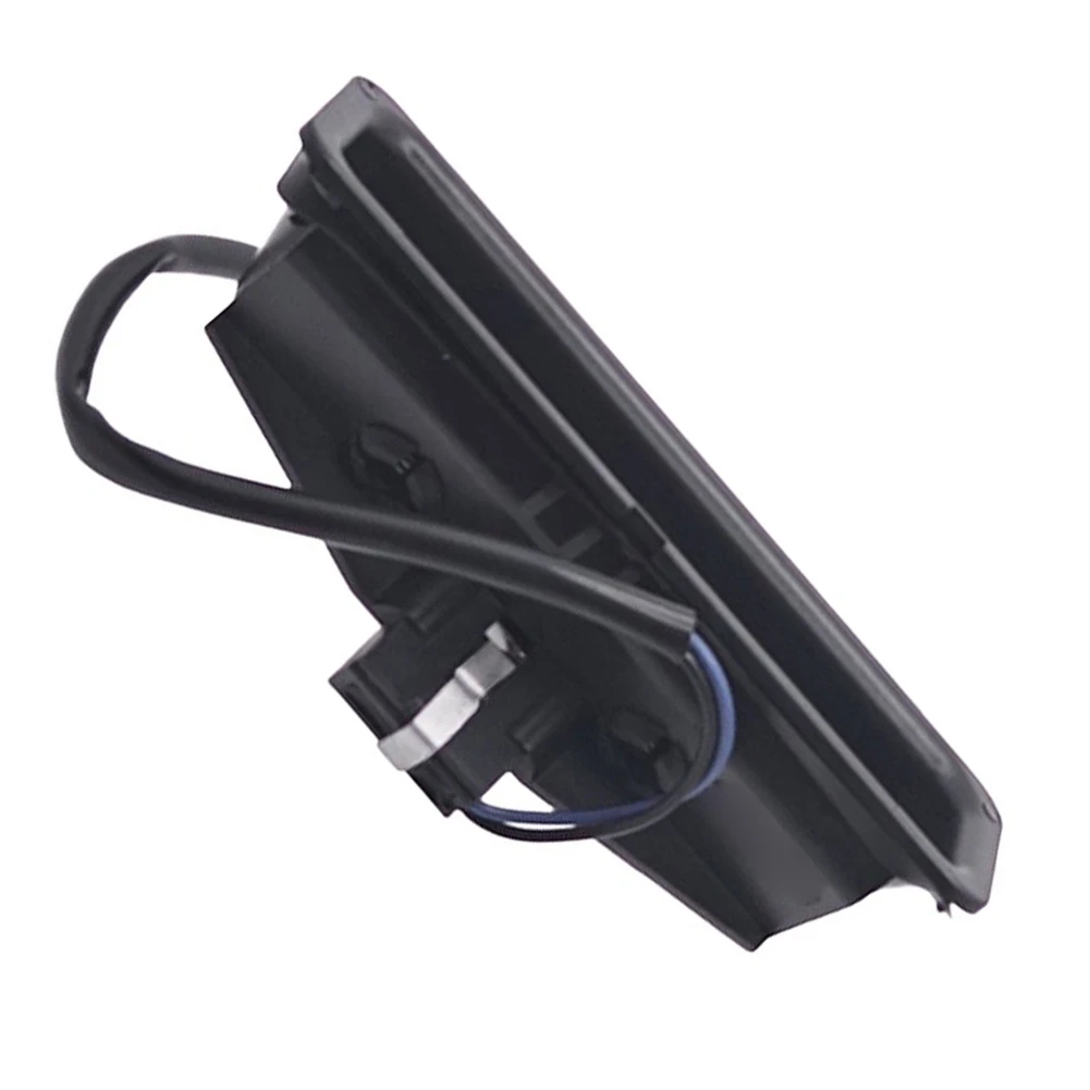 Trunk Lid Lock Switch Handle OEM Part Number 51248168035 For BMW For E39 For 525i For 528i 97-00 Replacement Car Accessories