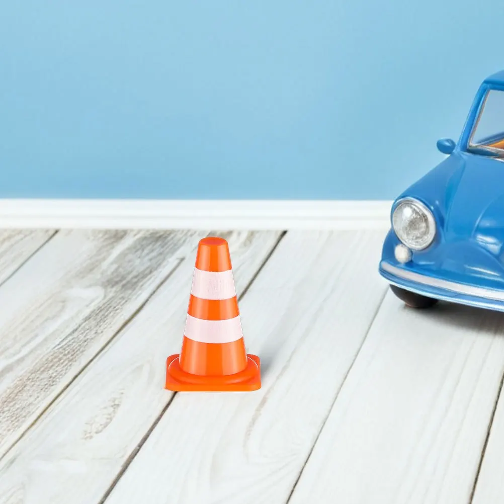 24個入り 子供用 交通オレンジ色 ミニ道路標識 小型安全バリケード 駐車場用 運転ルール学習用 交通コーンセット