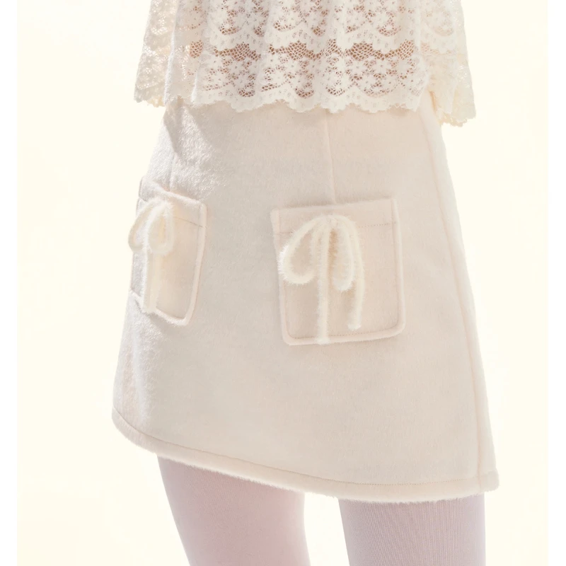 กระโปรงสั้นทรงเอ ผ้าวูลผสมแอปริคอต ดีไซน์ฝรั่งเศส สำหรับผู้หญิง ฤดูใบไม้ร่วง-ฤดูหนาว  หรูหรา  ใช้งานได้หลากหลาย  มีกระเป๋า