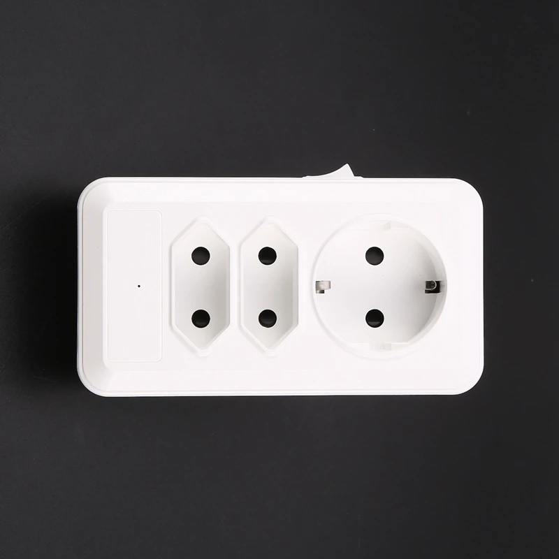 Multiple Socket 3-Way Socket Adapter With Surge Protection 2 Euros + 1 Schuko Socket Child Safety,EU Plug