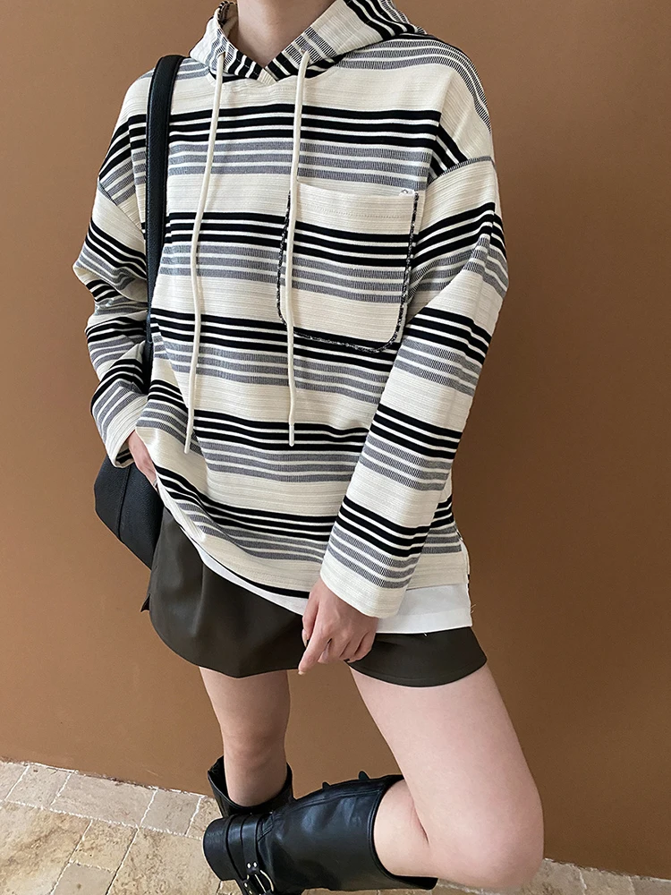 [EAM] Beige Striped Drawstring Casual Sweatshirt New Hooded Long Sleeve Women Big Size Fashion Tide Spring Autumn 2023 1DH7386