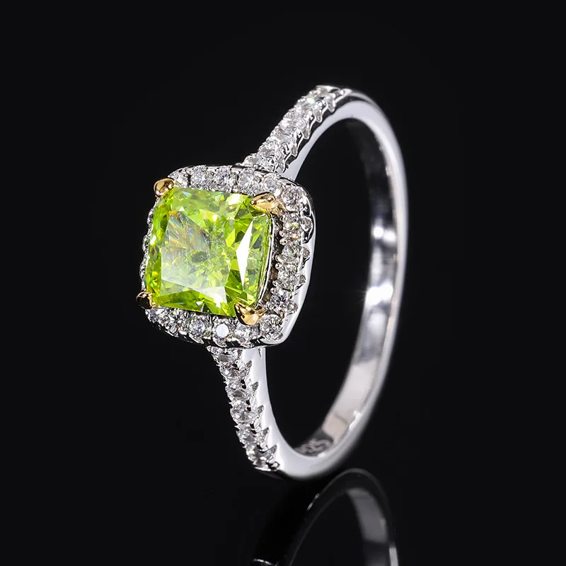 New S925 Silver High Carbon Diamond Olive Green Square Diamond Temperament Light Luxury Ring Female Lead Stone 6 * 6
