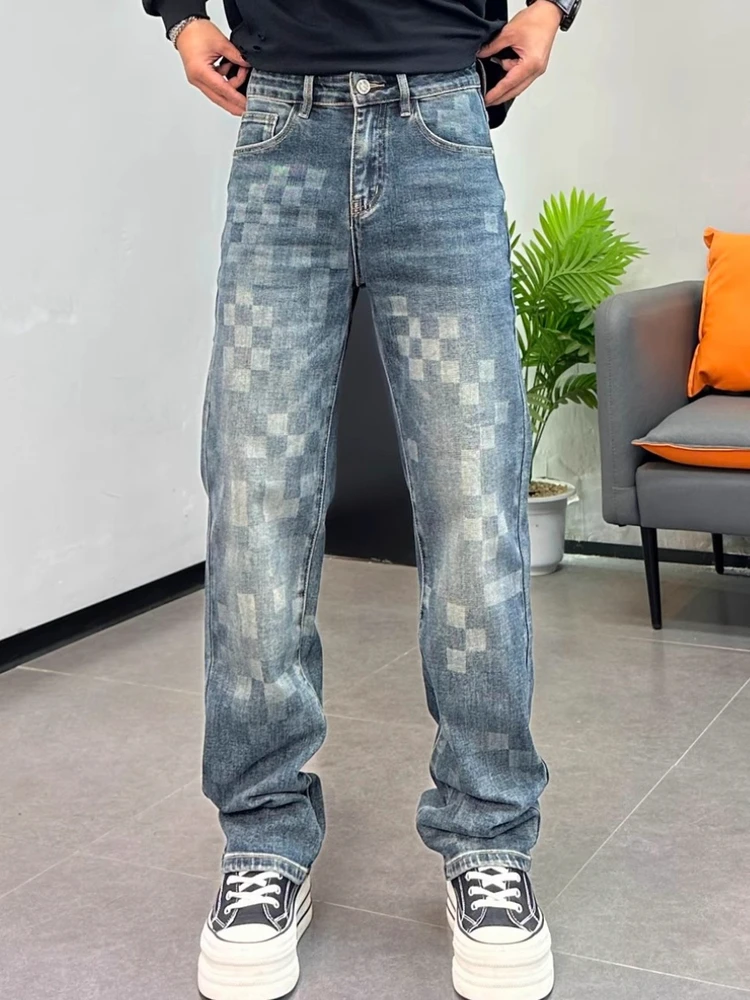 

Модные мужские джинсы с американским клетчатым принтом, роскошные джинсы в стиле ретро, ​​прямые длинные брюки, повседневные брюки из полиэфирного волокна