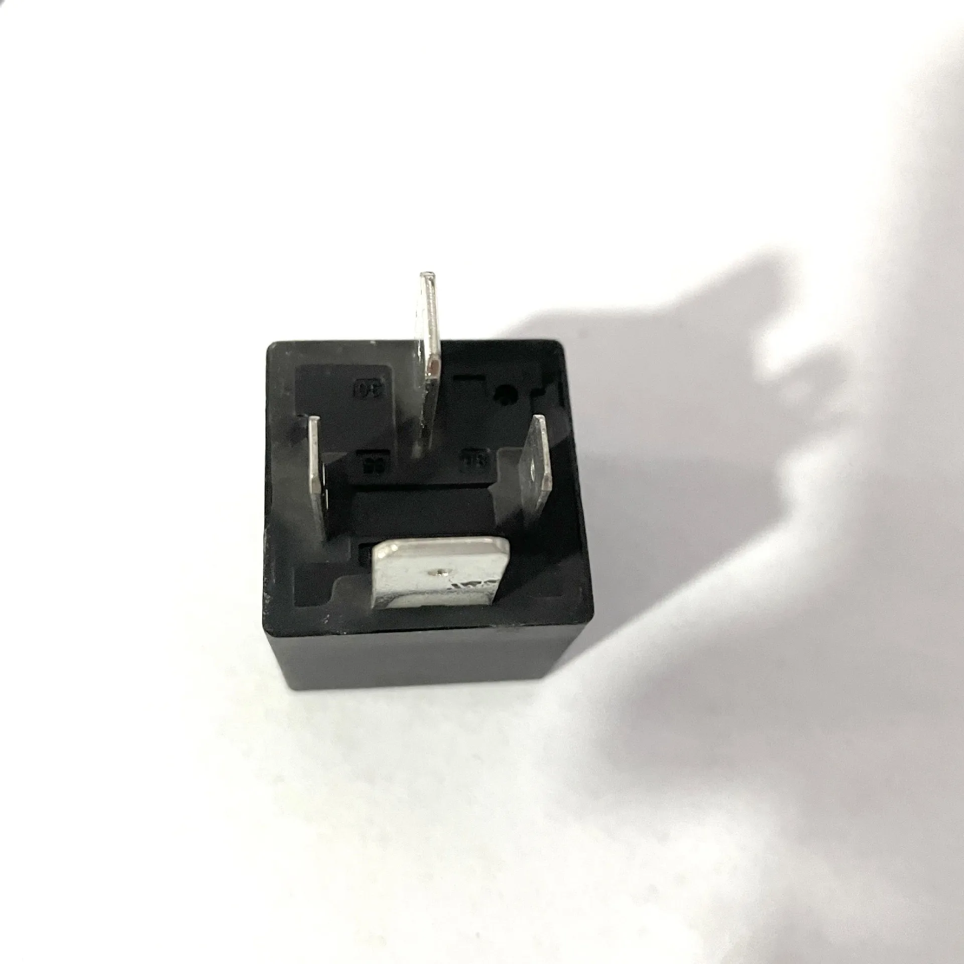 10PCS is suitable for cars and trucks, integrated relay 90A JD1914, two large and two small wide feet, small relay JD29