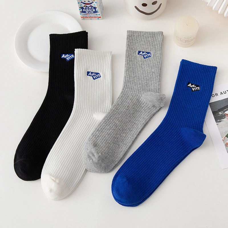 Spring and Autumn Style Odor Proof Men's Sports Couple Solid Cotton Mid tube Socks ins Sports Basketball Fashion Socks