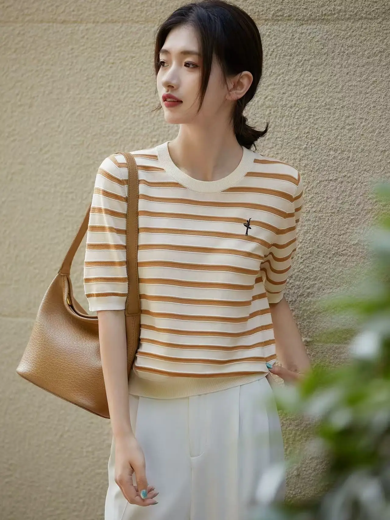 

A New Fashionable Striped Round-Neck Embroidered Pattern Women's Knitted Short-Sleeved Casual And Comfortable Top-XZA96