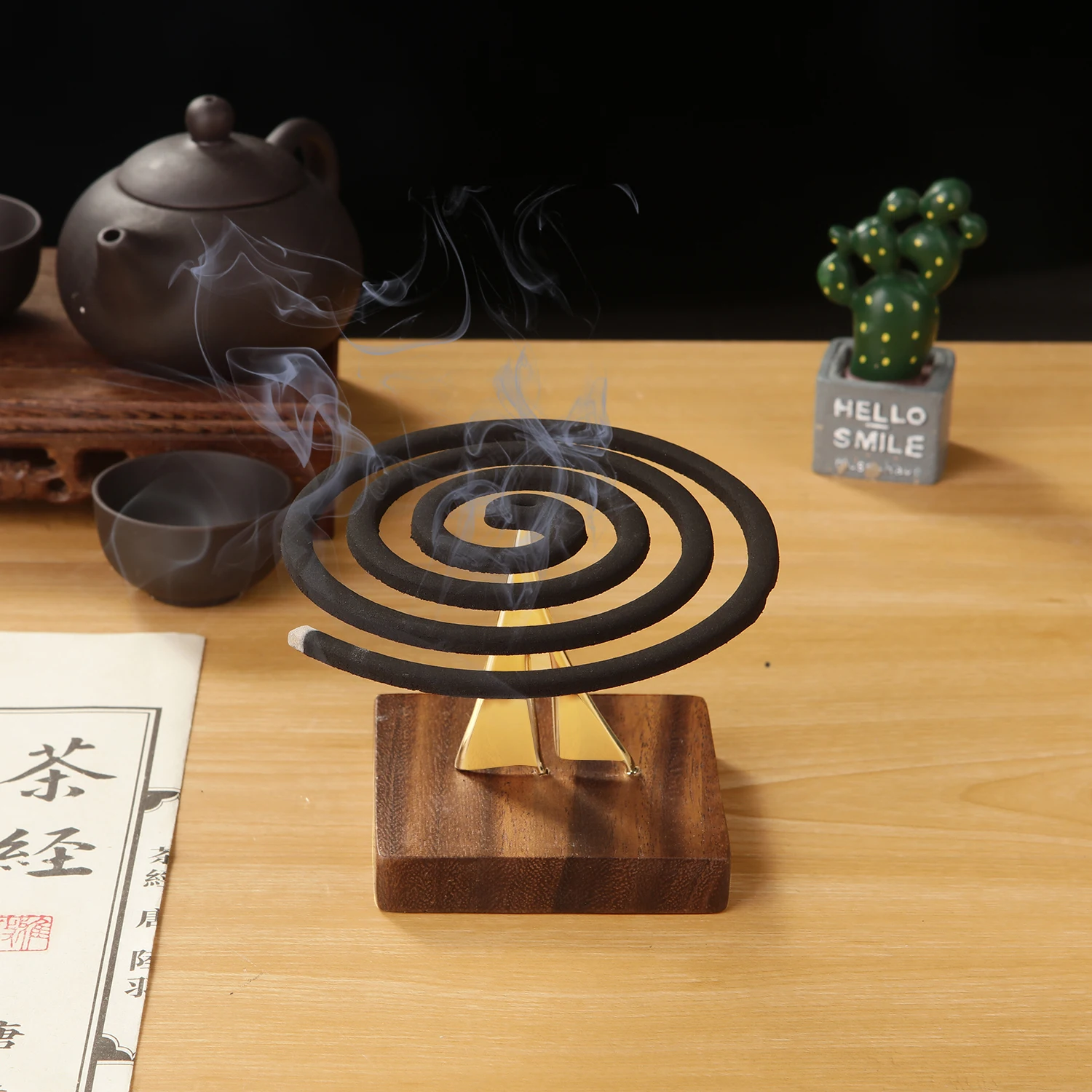 Metal Mosquito Coil Holder Incense Holder with Woodden Base Coil Incense Burner for Household Bedroom Patio