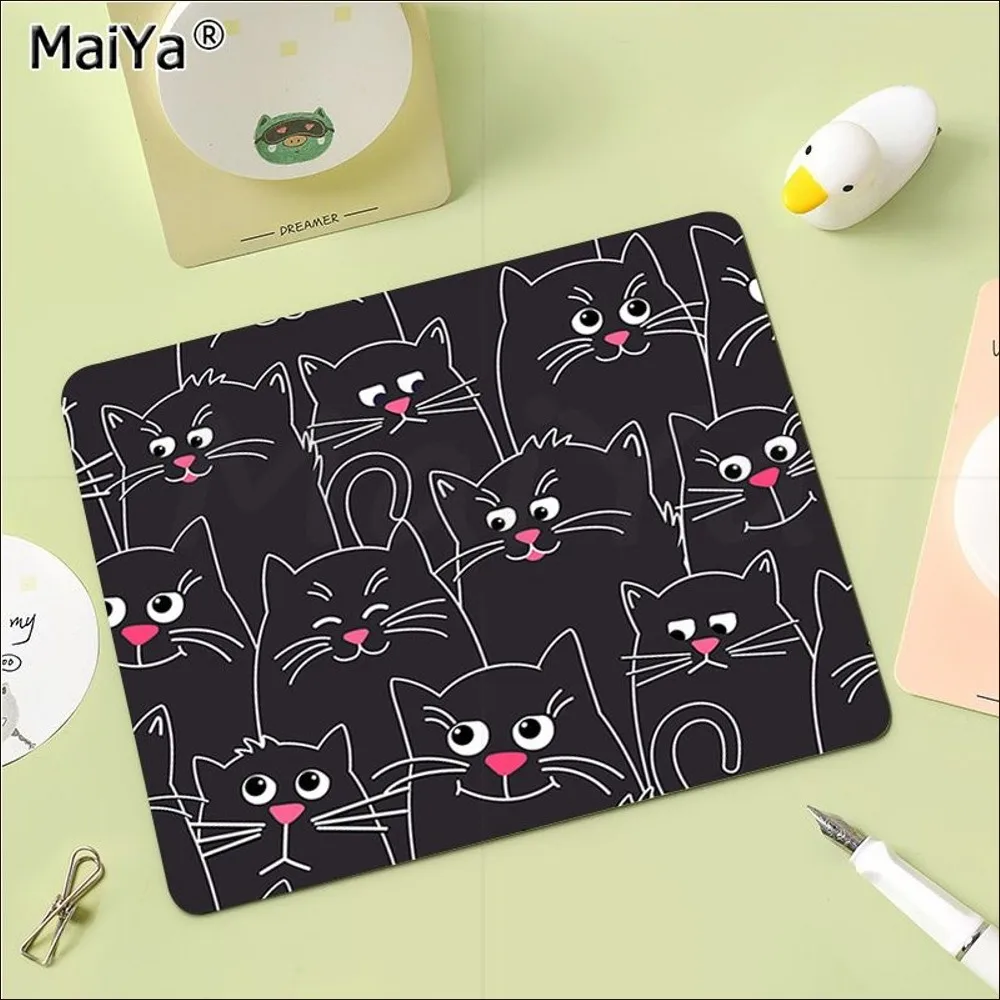 Cartoon Cat Mousepad Beautiful Durable Rubber Mouse Mat Pad Size For CSGO Game Player Desktop PC Computer Laptop