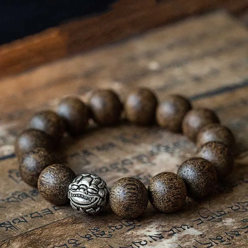 

Vietnam agarwood pixiu hand string 14mm single circle men Buddha beads bracelet black oil old cool fragrance sandalwood rosary