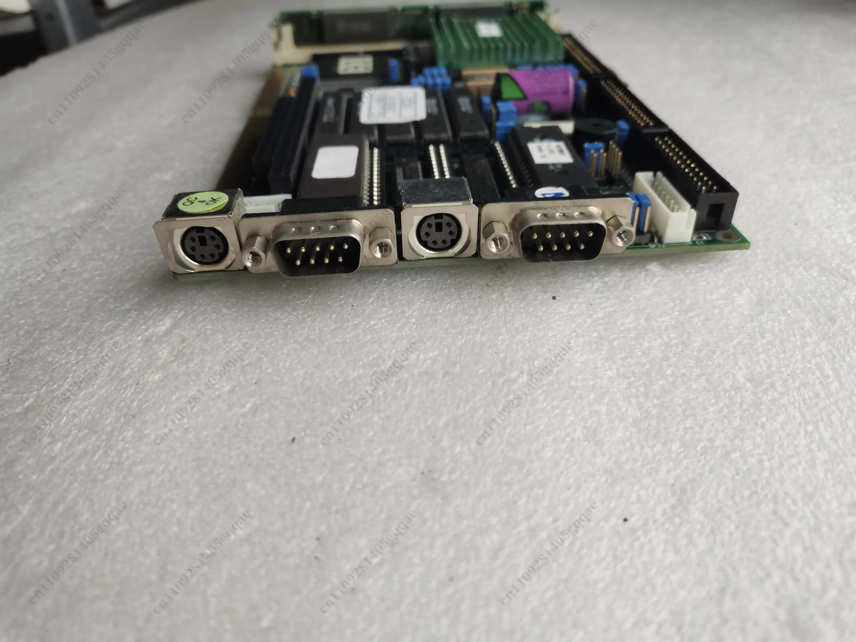 LMB-486LH Halblanges Industrielles Steuerungs-Motherboard 486 ISA-Steckplatz Halblanges Motherboard Ohne Blende – Detail 3