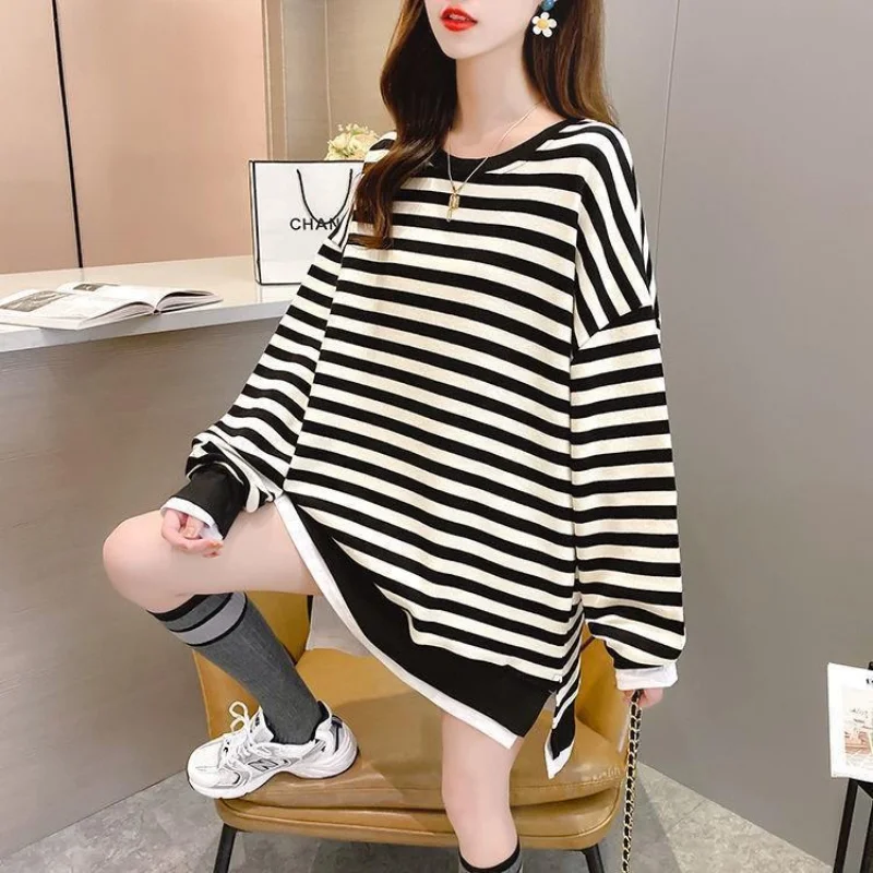 

Spliced Fake Two Piece Top Women Spring 2023 Korean Version Loose Versatile O Neck Long Sleeve Sweatshirt Coat T-shirt Female