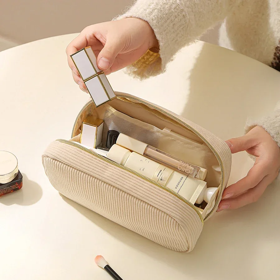 المرأة حقيبة مستحضرات التجميل سروال قصير بلون ماكياج الحقيبة السفر المحمولة غسل أدوات الزينة حقيبة التخزين المنظم المحفظة