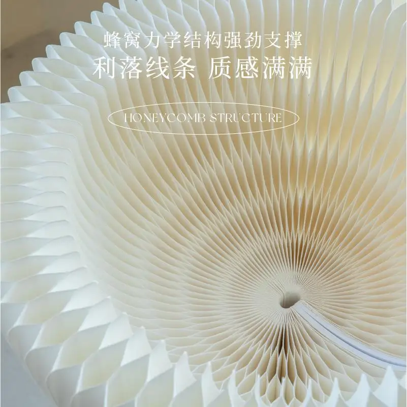 طاولة جانبية مستديرة للشاي، وتخزين باقة، وشرفة إبداعية بسيطة وحديثة، وطاولة مستديرة صغيرة فاخرة وخفيفة