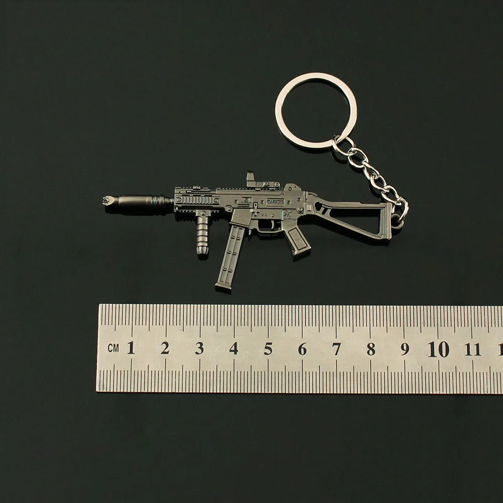 9cm Mini Gun Model Keychain 141UMP45 Model Jewelry Weapon Metal Pendant Key Chain Bag Car Key Holders Gift For Kids Men