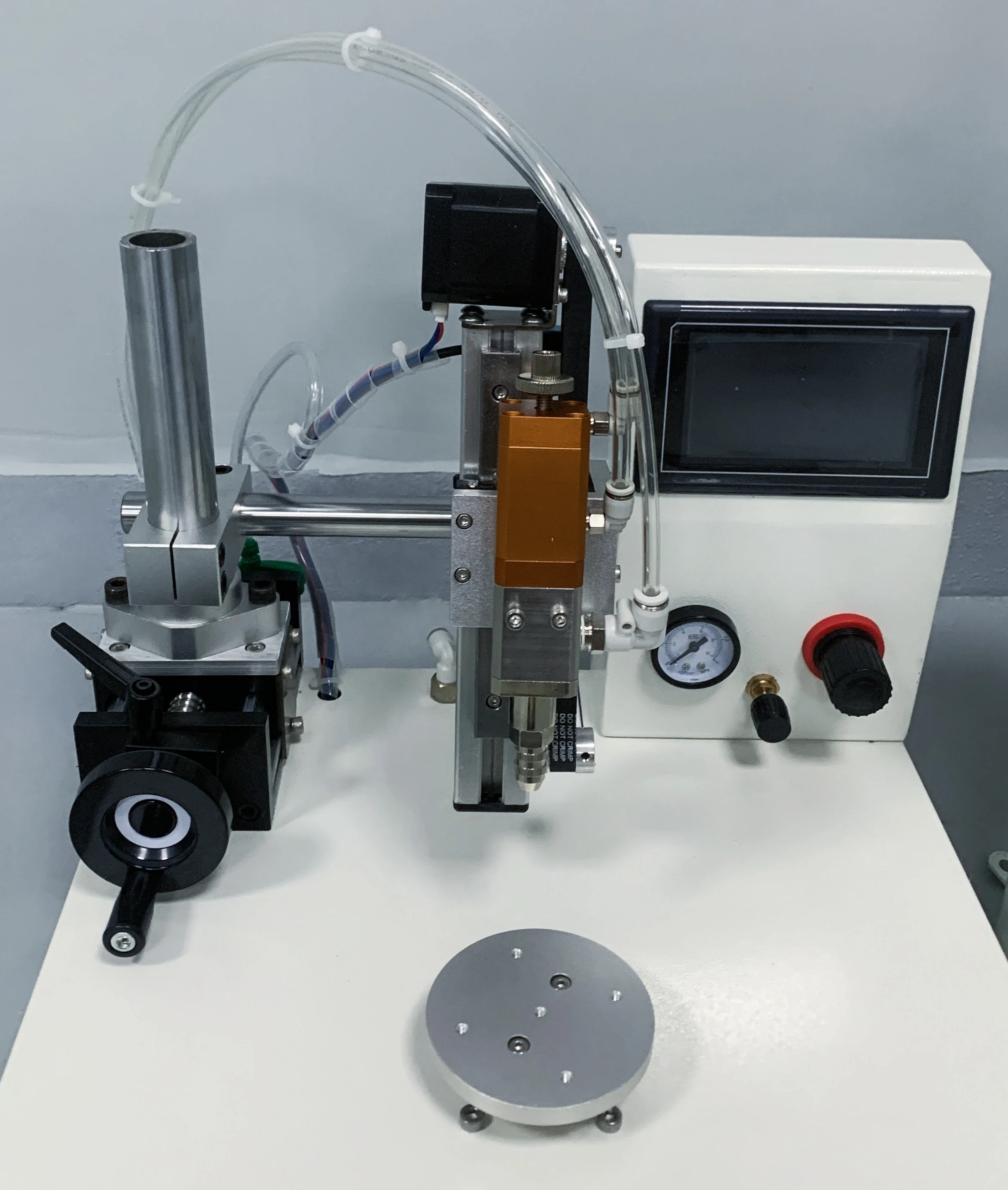 TLF New 1-Year Circular Turntable Dispensing Machine Hotels Restaurants Factories Manufacturing Plants Construction Motor Bearin