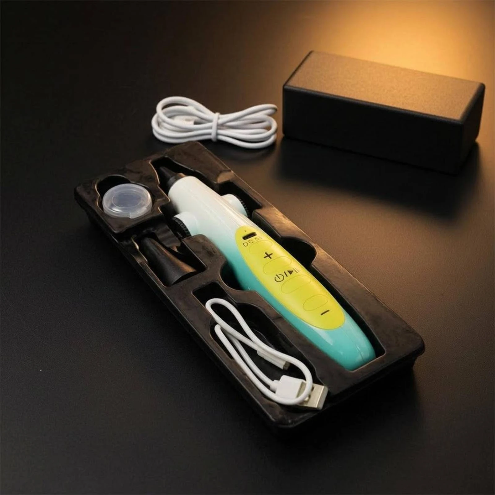 

Handheld Electric Kazoo Glossy Electric Kazoo Music Tool Gradient