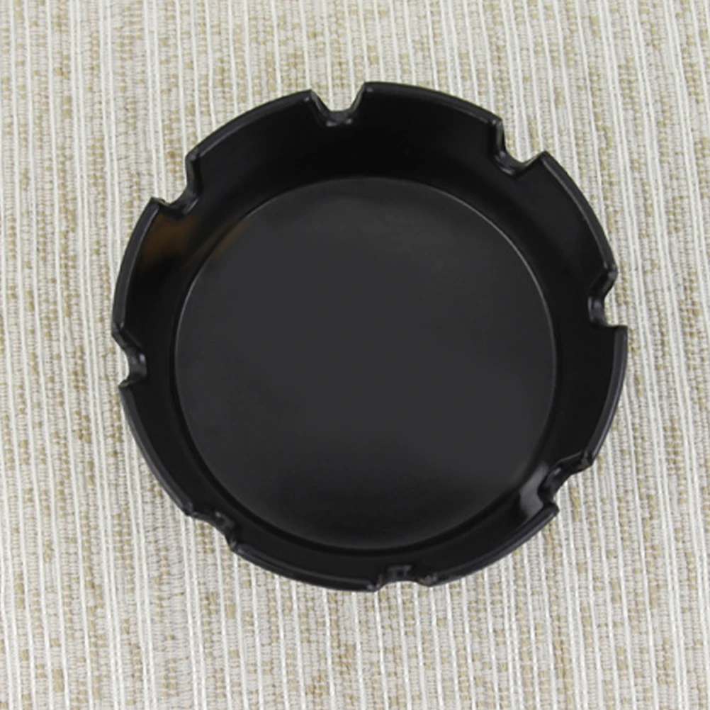 

4pcs Black Plastic Ashtray 8-Slot Cigarette Butt Receptacle For Indoor Outdoor Office Patio Use Smoke Catcher For Smokers