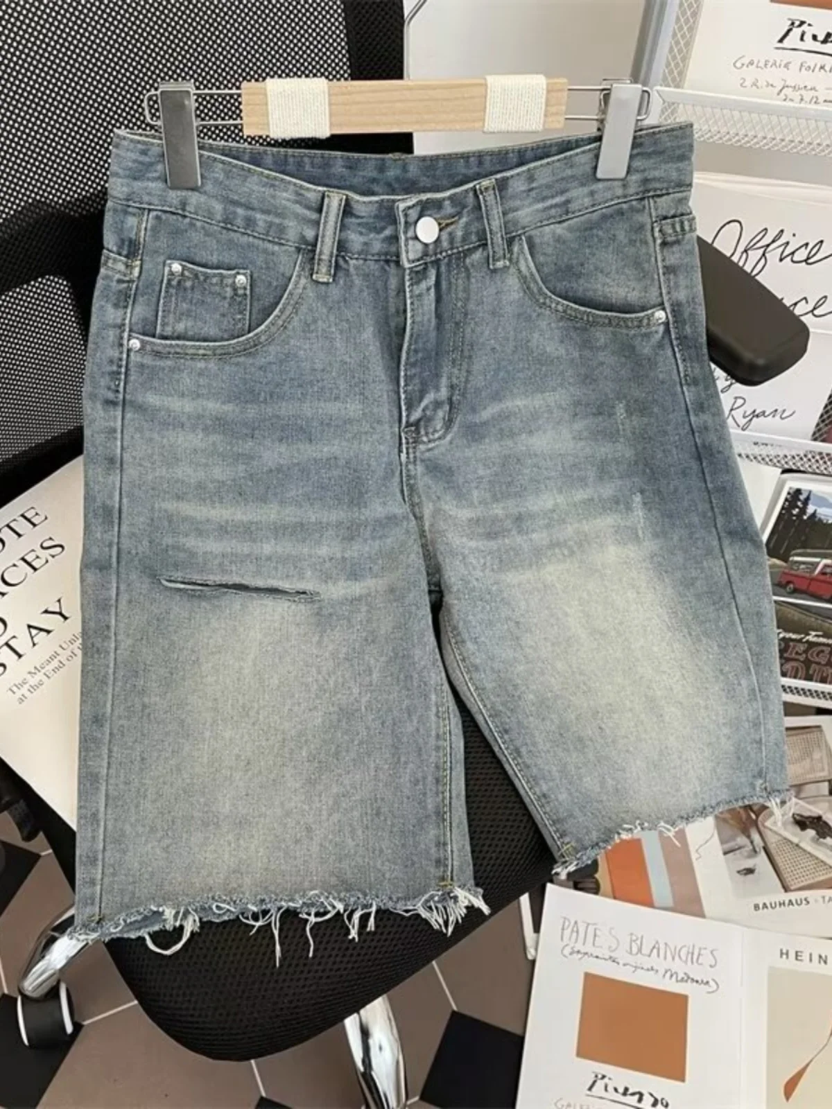 

Retro American Hole Denim Shorts Men's Summer Thin Design Sense Frayed Loose Straight Five-Quarter Pants Casual Youth Trend