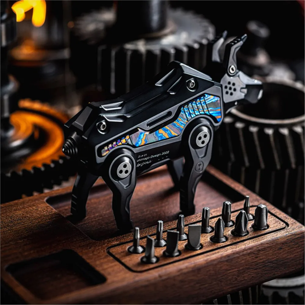 Chimago MECHA BULL Multifunctional Combination Of Tools Set Desktop Play Ornaments