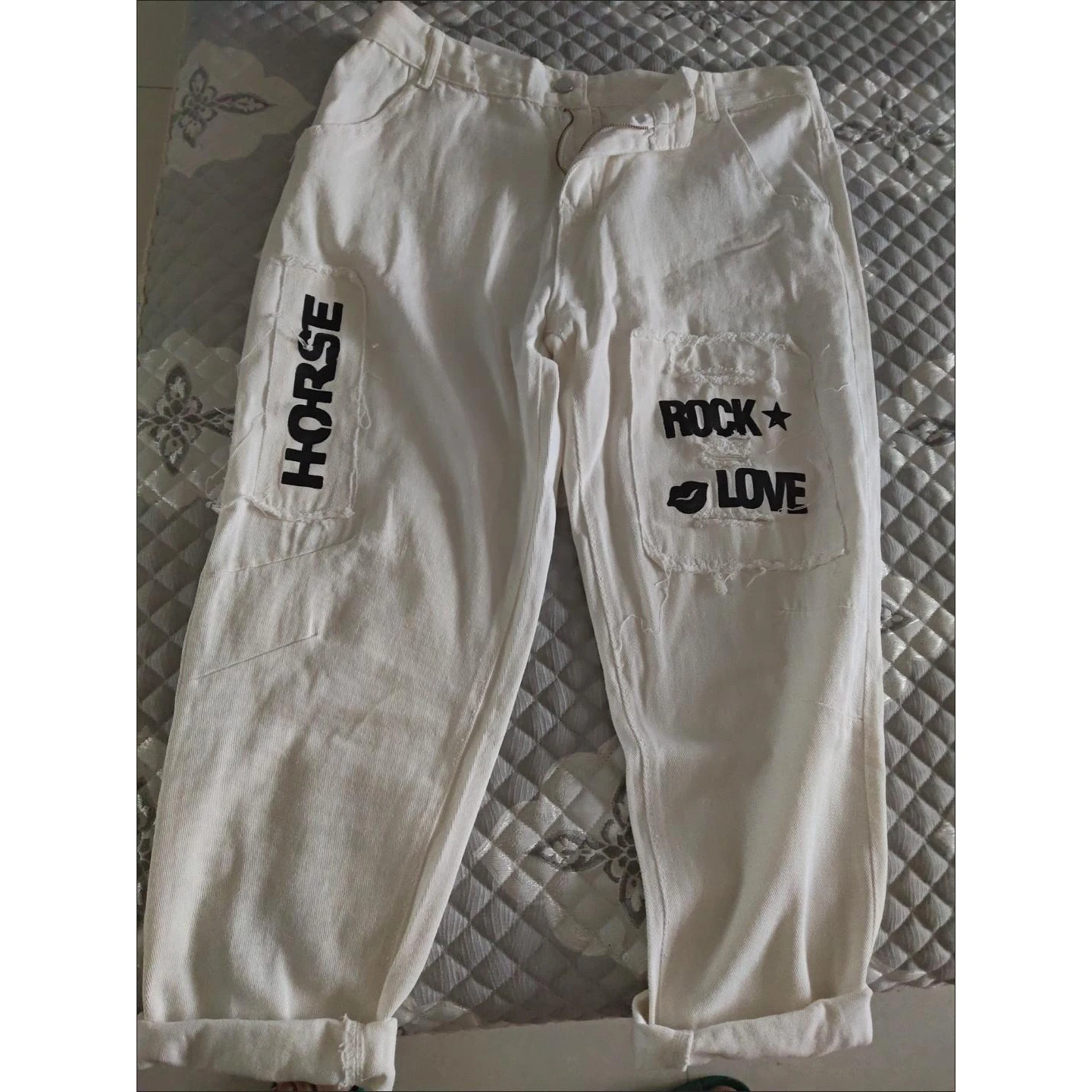 Białe dżinsy wiosna lato nowe damskie naszywki z literami wzory spodnie dżinsowe moda damska Casual dżinsy do kostek spodnie haremowe 5XL