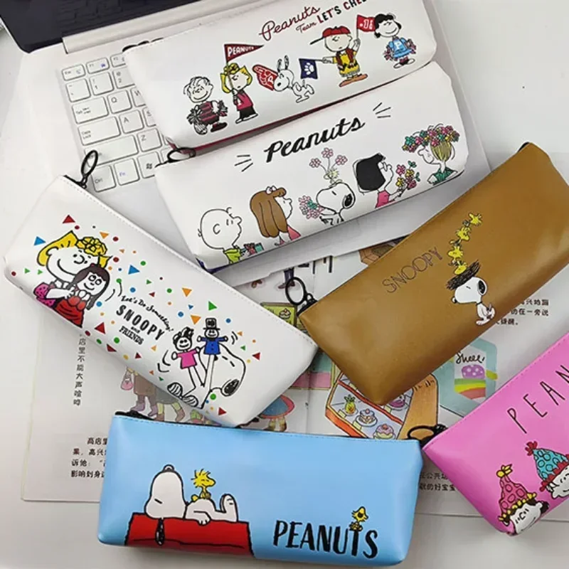 Astuccio per matite Snoopy borsa per studenti carina modello animale portaoggetti da tavolo ragazzo ragazza forniture di cancelleria per la scuola