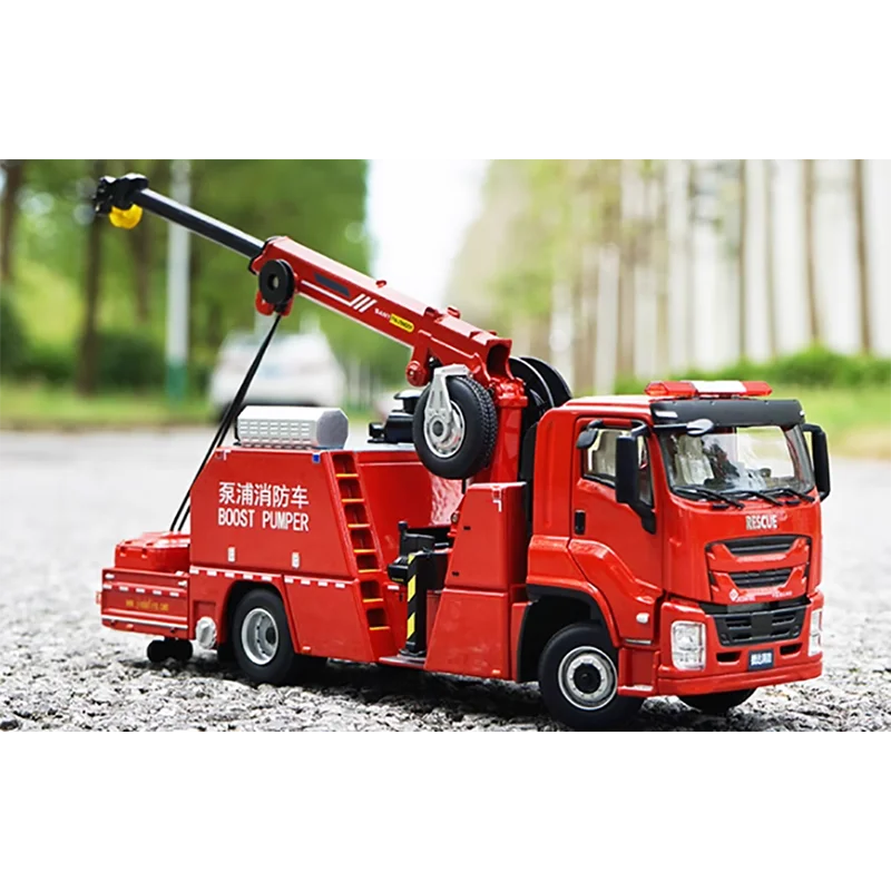 Diecast 1:50 Scale Jetta Isuzu Fully Automatic Pump Fire Truck Alloy ABS Vehine Model FInished Simulation Collection Toys Gift