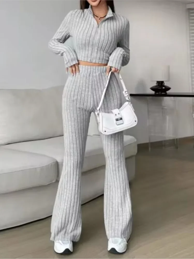 

Новый осенний вязаный комплект из 2 предметов, женский спортивный костюм с длинным рукавом, винтажный свитер, тонкий укороченный топ, расклешенные брюки, модный костюм 2k