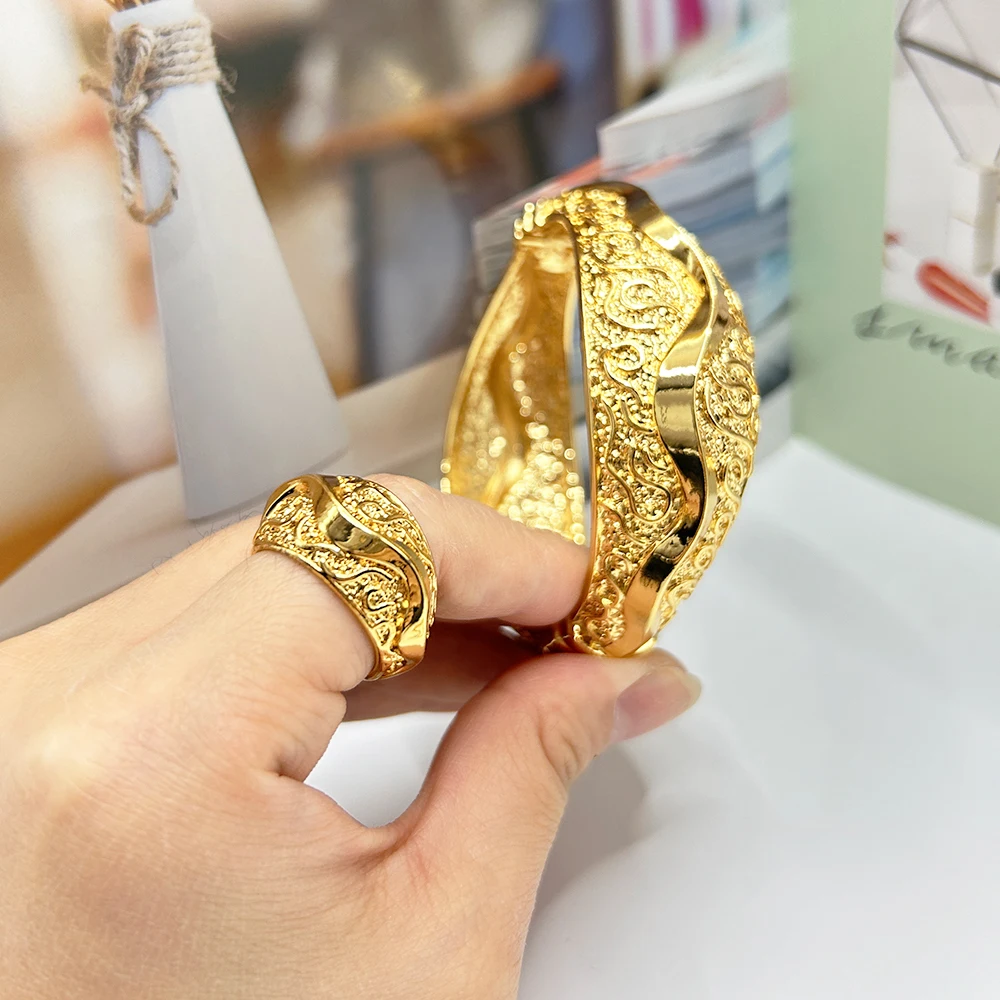 

Luxury Women Cuff Bangle Arab Large Bracelet Finger Ring African Gold Color Rings Classic Jewelry Set Daily Party Accessories