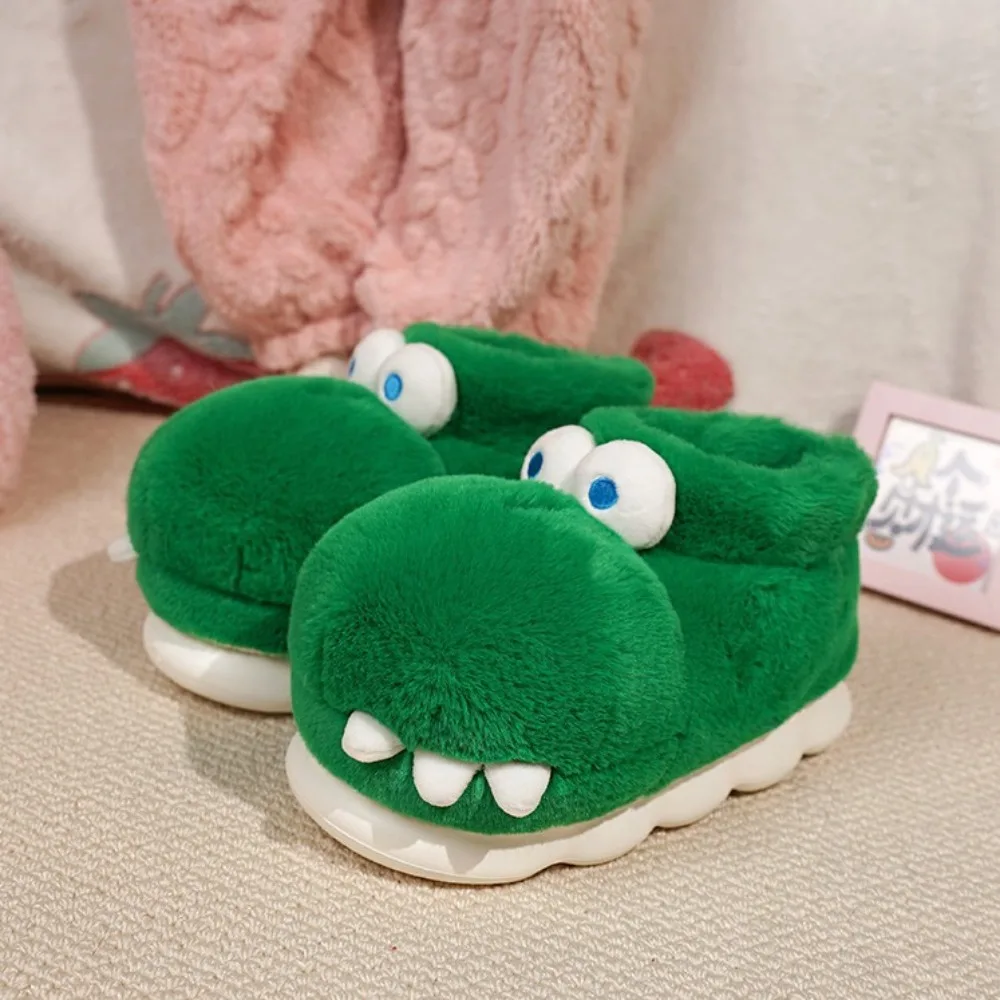 Morbide pantofole in peluche di dinosauro coccodrillo Pantofole piatte con piattaforma antiscivolo verde Cartone animato carino addensare pantofole calde invernali